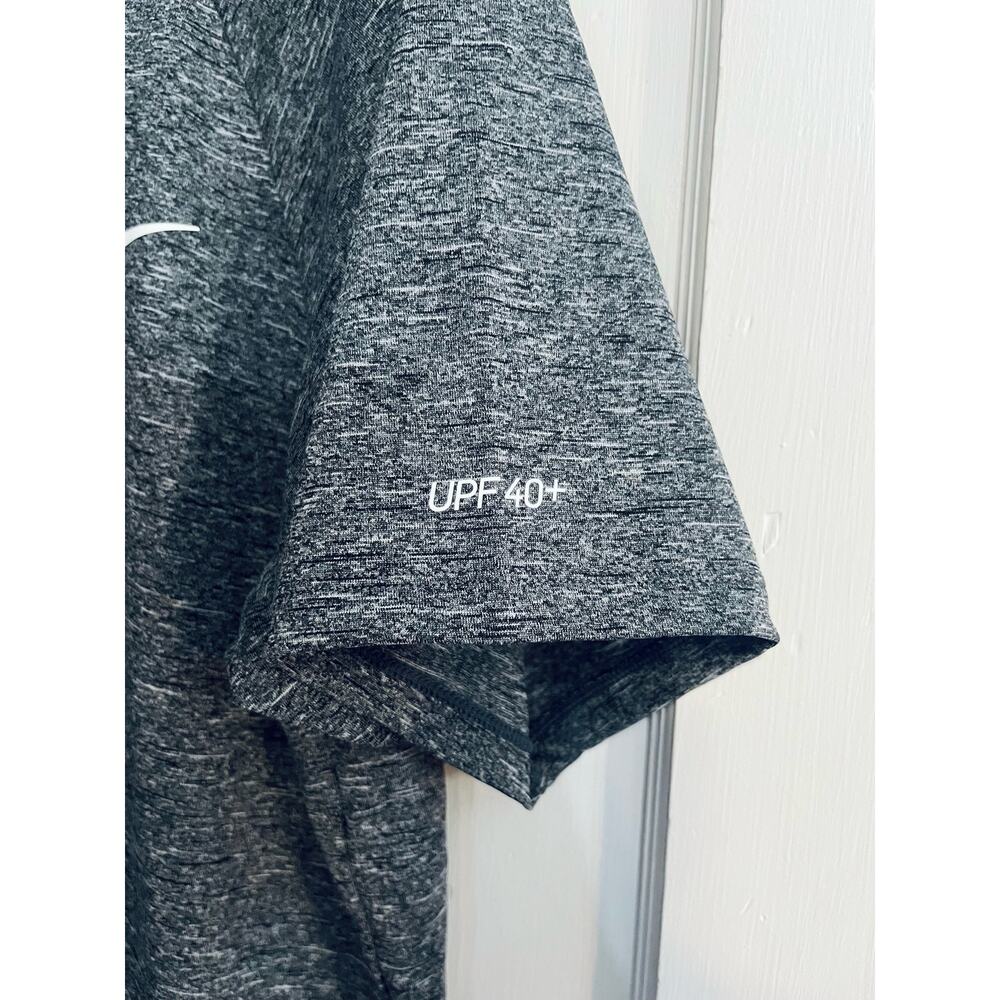 Nike upf sun shirt - Picture 3 of 6